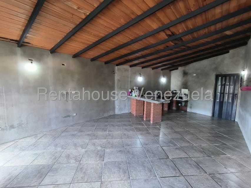 Casa (Multipes Niveles) en Venta en La Colonia Tovar, Aragua - 32