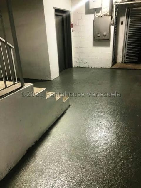 Comercial (Galpon - Deposito) en Venta en Los Ruices, Distrito Metropolitano - 27