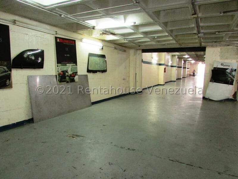Comercial (Galpon - Deposito) en Venta en Los Ruices, Distrito Metropolitano - 9