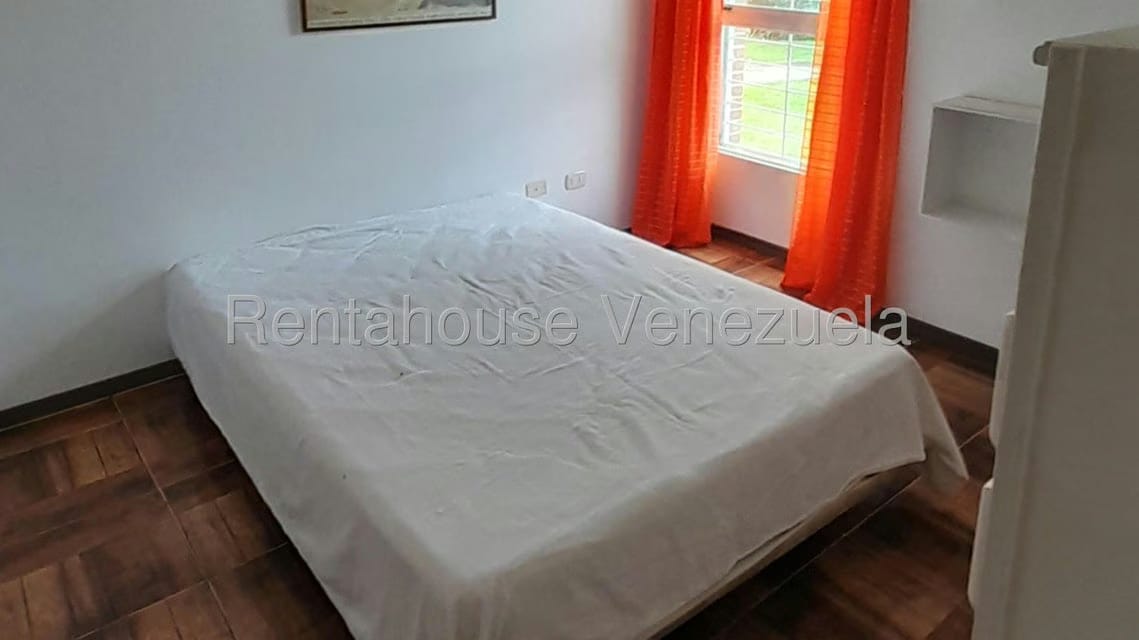 Apartamento (1 Nivel) en Alquiler en Miravila, Distrito Metropolitano - 11