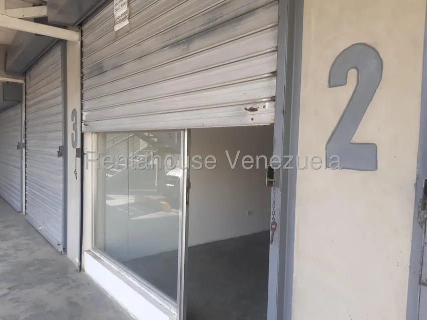 Comercial (Local Comercial) en Alquiler en Avenida Bolivar, Zulia