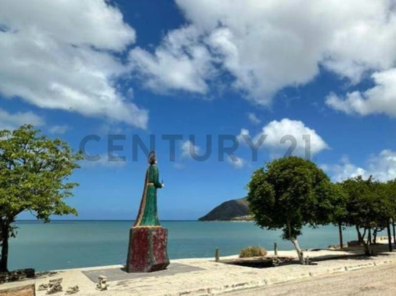 Edificio en juan griego con vista al mar - 7