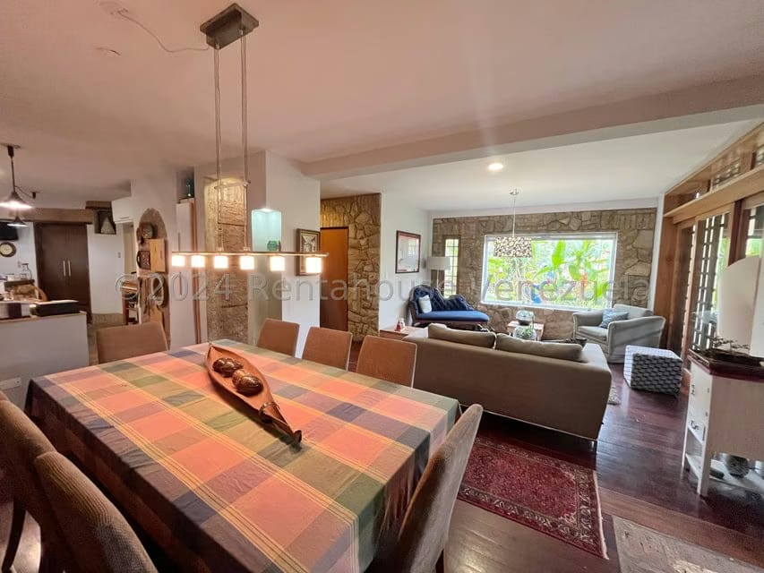 Casa (Multipes Niveles) en Venta en Oripoto, Distrito Metropolitano - 16