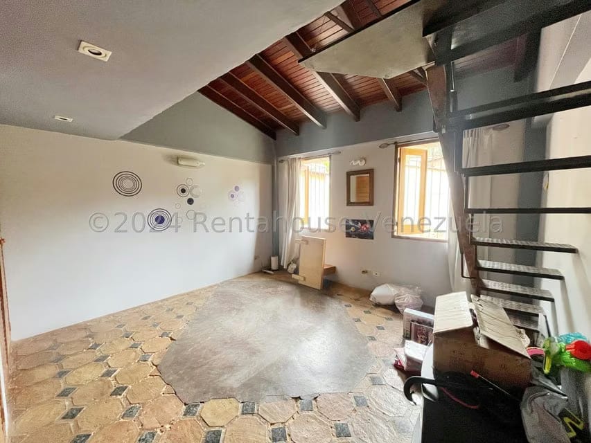 Casa (Multipes Niveles) en Venta en Oripoto, Distrito Metropolitano - 39
