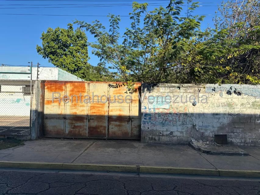 Terreno (Comercial) en Venta en Centro, Carabobo - 2