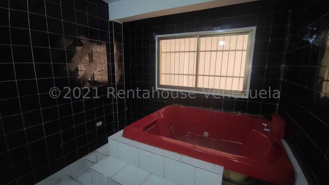 Casa (Multipes Niveles) en Venta en Los Nisperos, Aragua - 13