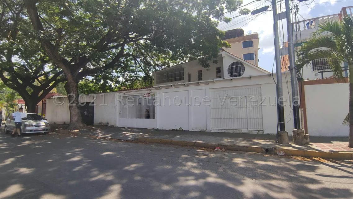 Casa (Multipes Niveles) en Venta en Los Nisperos, Aragua - 53