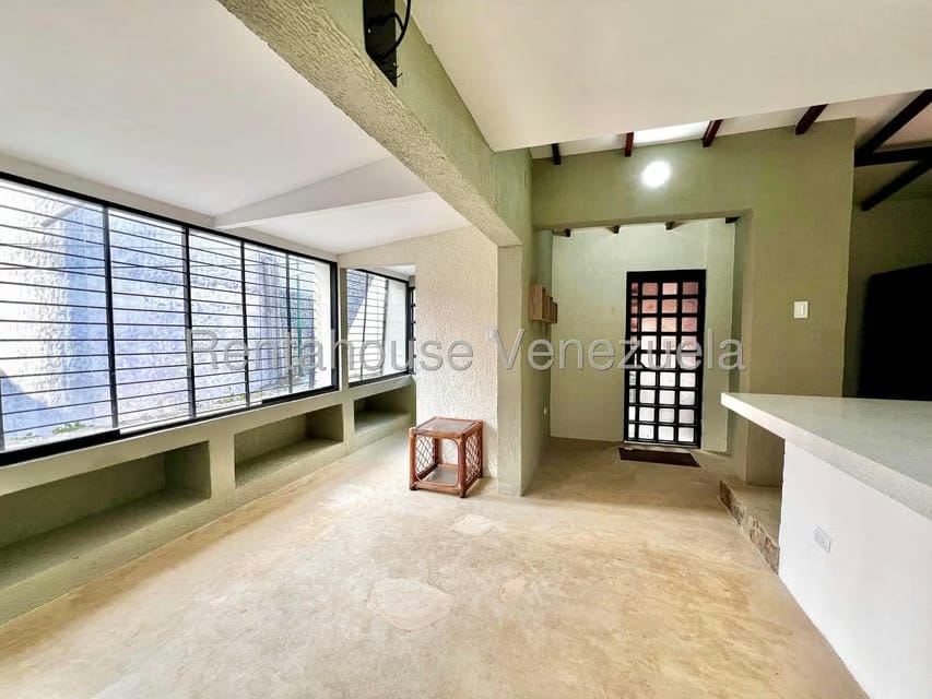 Apartamento (1 Nivel) en Alquiler en Oripoto, Distrito Metropolitano - 6
