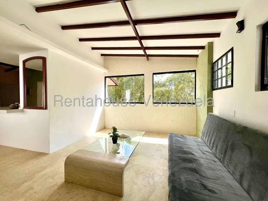 Apartamento (1 Nivel) en Alquiler en Oripoto, Distrito Metropolitano - 9