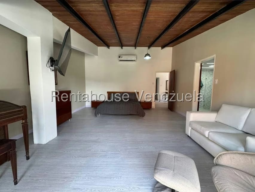 Casa (Duplex) en Venta en Colinas de Bello Monte, Distrito Metropolitano - 17
