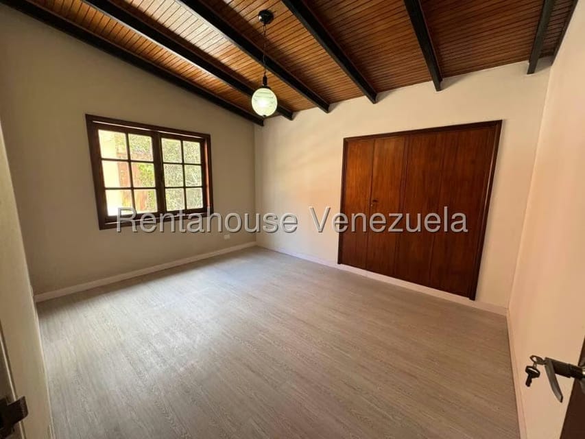Casa (Duplex) en Venta en Colinas de Bello Monte, Distrito Metropolitano - 25