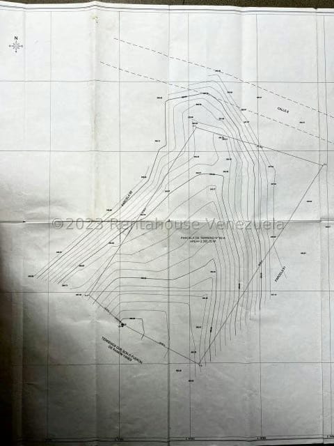 Terreno (Comercial) en Venta en El Marques, Miranda - 10