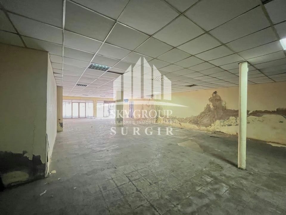 Local en Punto Fijo SGL-080 - 2