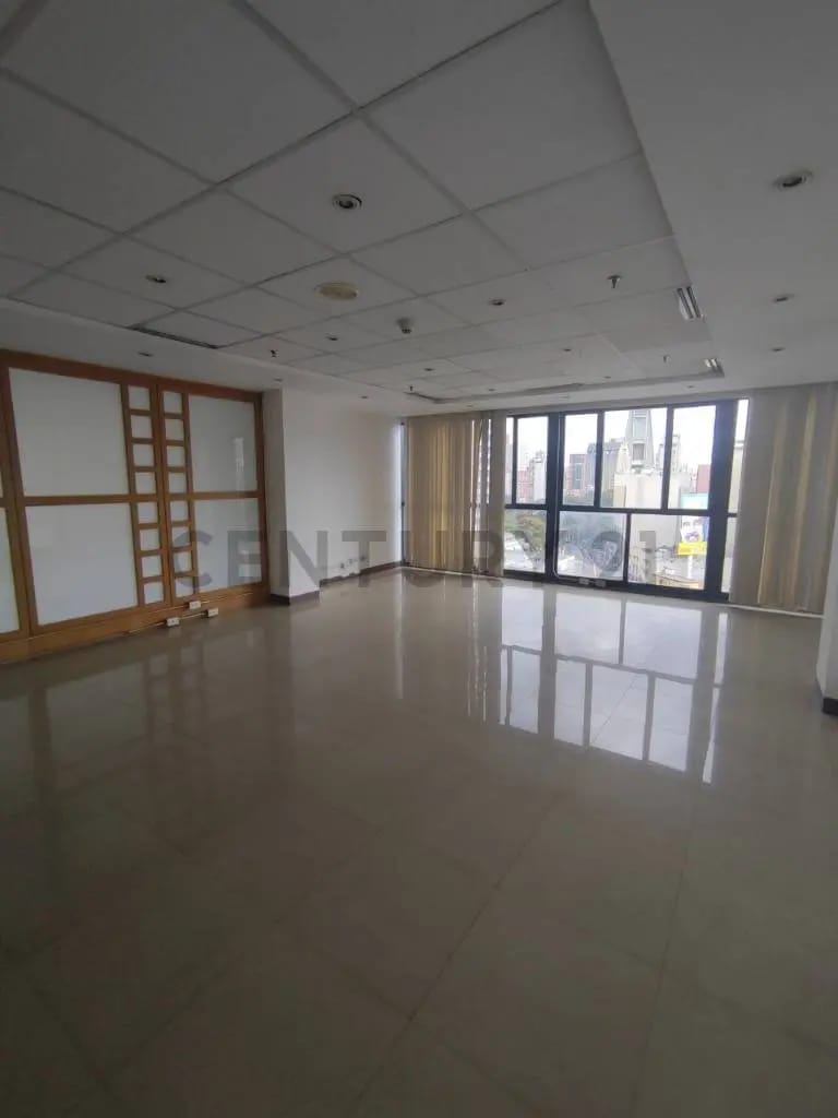 Hermosa Oficina Comercial - 3