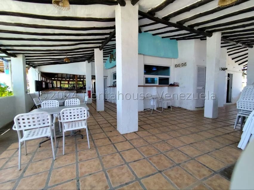 Negocios y Empresas (Alimentos y Bebidas) en Venta en Playa Parguito, Nueva Esparta - 12