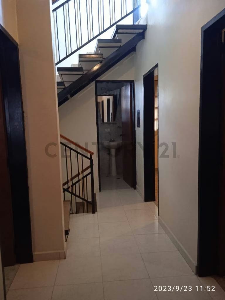 VENTA DE TOWNHOUSE SECTOR LAGUNETICA LOS TEQUES - 16