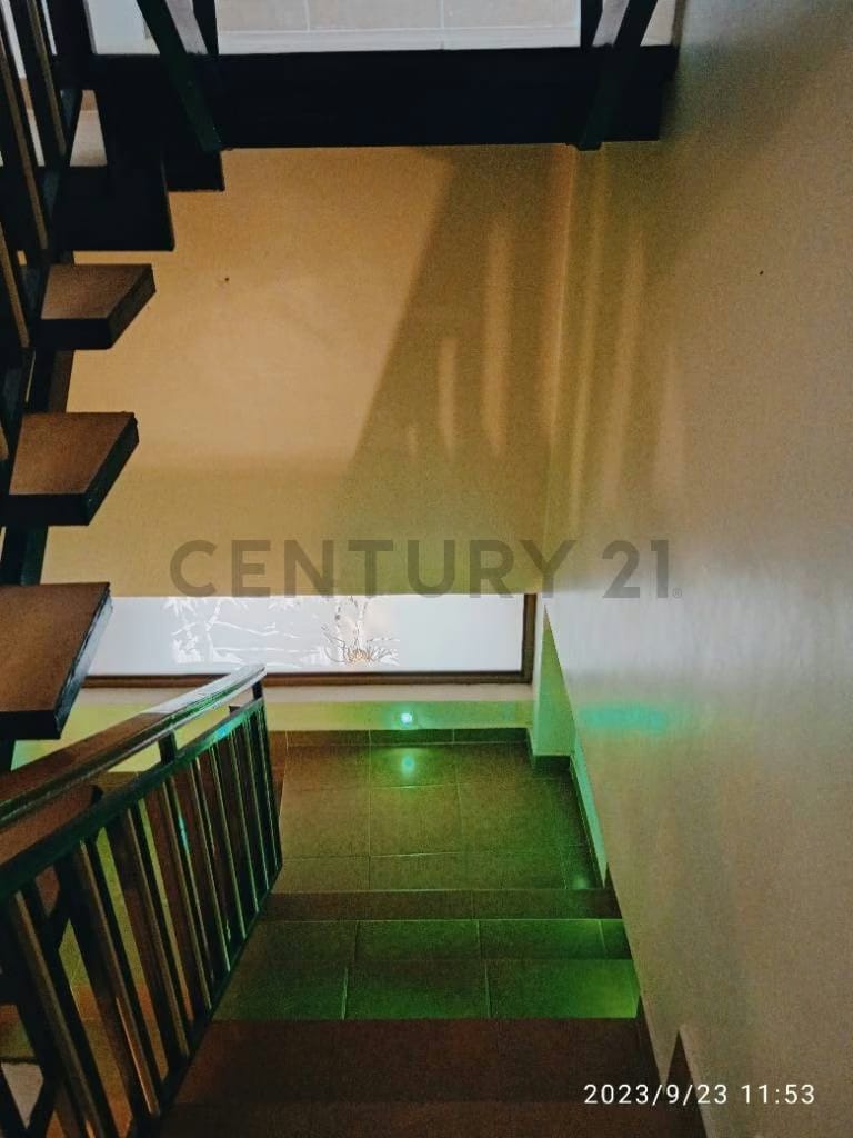VENTA DE TOWNHOUSE SECTOR LAGUNETICA LOS TEQUES - 21