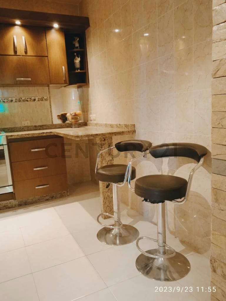 VENTA DE TOWNHOUSE SECTOR LAGUNETICA LOS TEQUES - 26