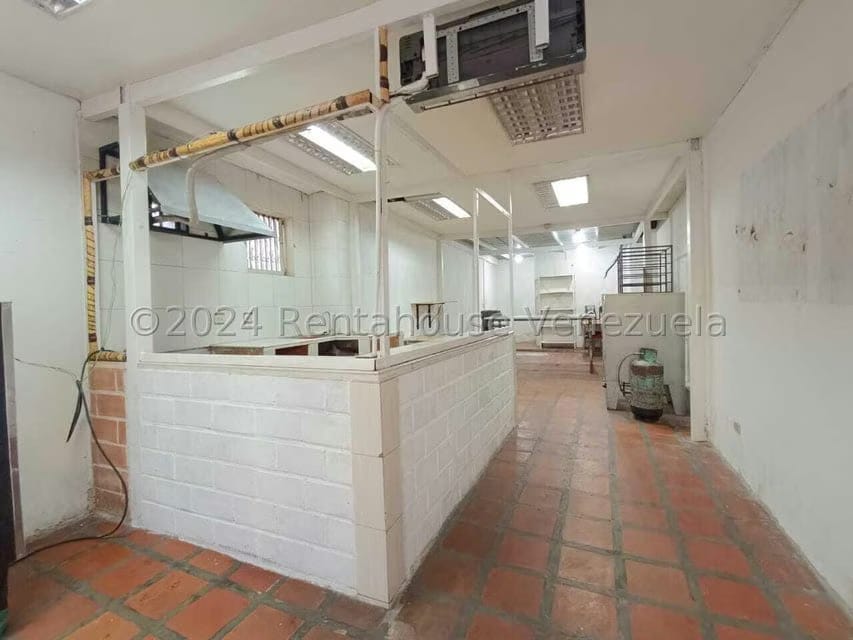 Comercial (Local Comercial) en Alquiler en Zona Centro, Aragua - 4