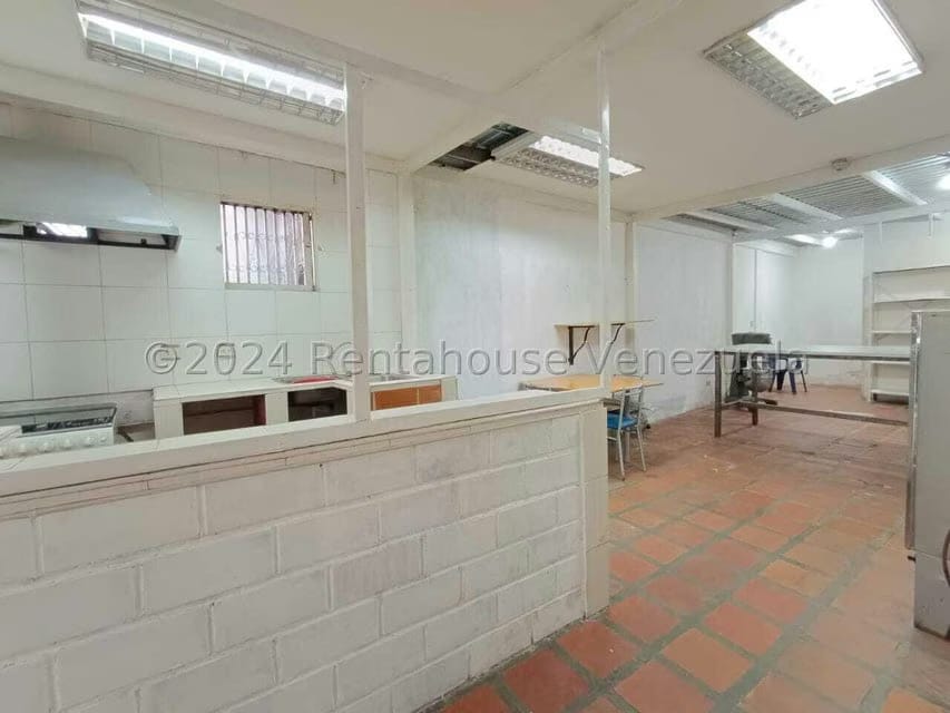 Comercial (Local Comercial) en Alquiler en Zona Centro, Aragua - 5