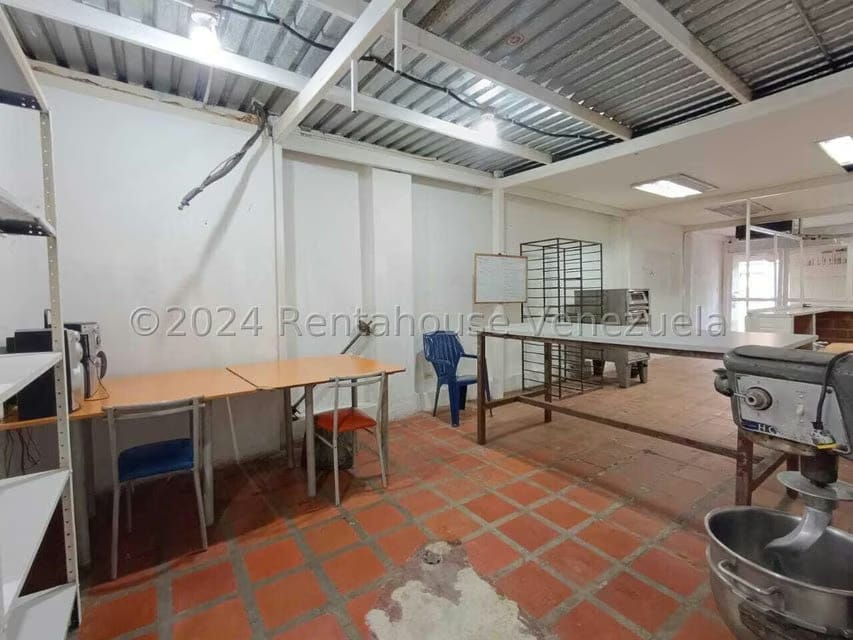 Comercial (Local Comercial) en Alquiler en Zona Centro, Aragua - 6