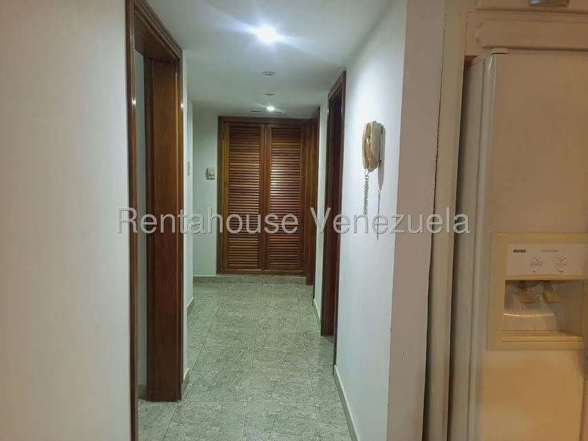 Apartamento (1 Nivel) en Venta en Santa Rita, Zulia - 23