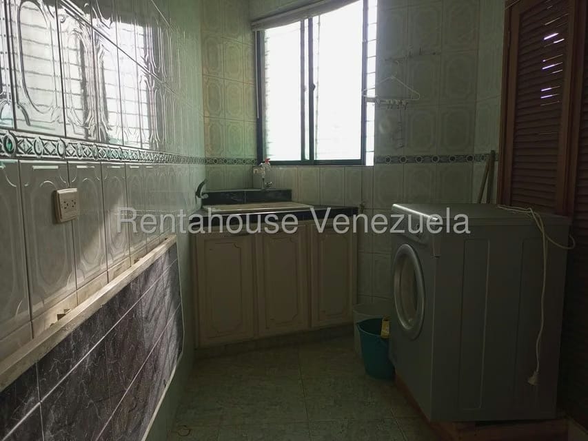 Apartamento (1 Nivel) en Venta en Santa Rita, Zulia - 32