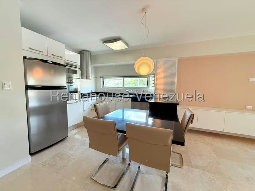 Apartamento (1 Nivel) en Alquiler en Los Naranjos de Las Mercedes, Distrito Metropolitano - 4