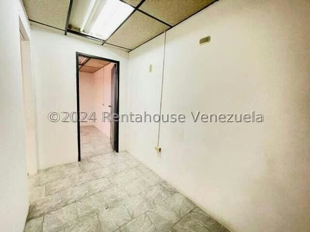 Comercial (Local Comercial) en Alquiler en Avenida Bolivar, Aragua - 13