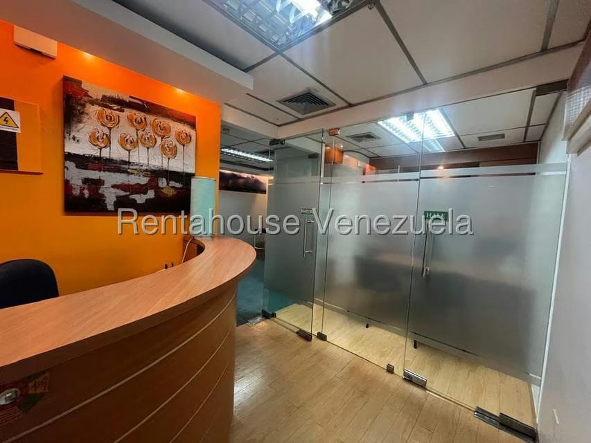 Comercial (Local Comercial) en Alquiler en San Bernardino, Distrito Metropolitano - 2