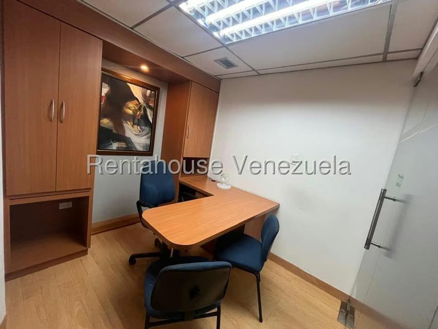 Comercial (Local Comercial) en Alquiler en San Bernardino, Distrito Metropolitano - 5