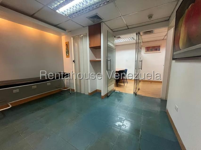 Comercial (Local Comercial) en Alquiler en San Bernardino, Distrito Metropolitano - 7