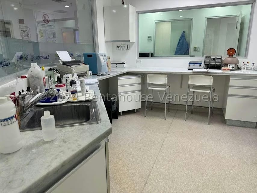 Comercial (Oficina) en Venta en La Trinidad, Distrito Metropolitano - 11