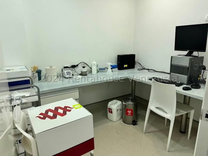 Comercial (Oficina) en Venta en La Trinidad, Distrito Metropolitano - 16