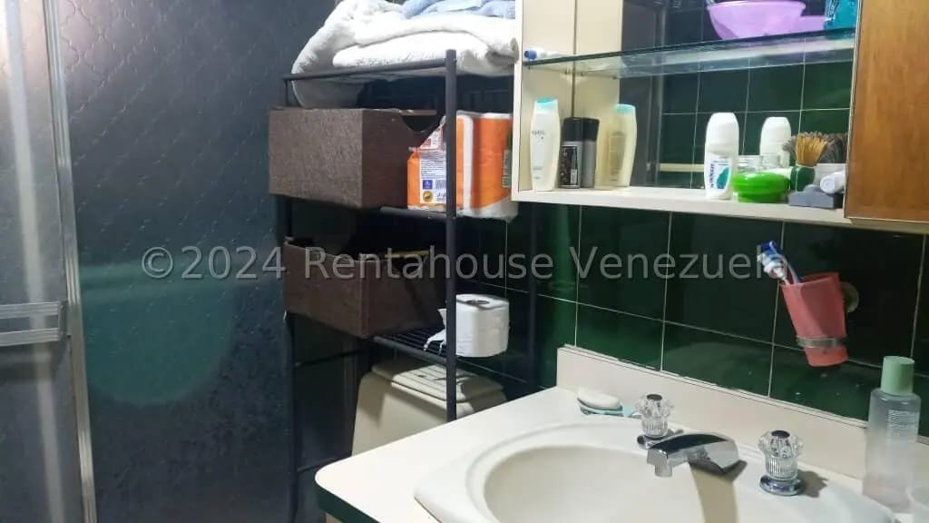 Casa (Duplex) en Venta en Lomas de La Trinidad, Distrito Metropolitano - 16