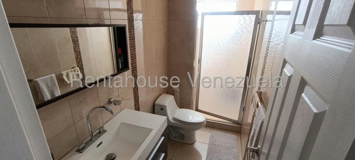 Apartamento (1 Nivel) en Venta en Colinas de Bello Monte, Distrito Metropolitano - 21