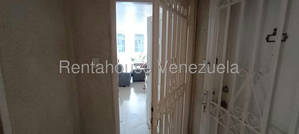 Apartamento (1 Nivel) en Venta en Colinas de Bello Monte, Distrito Metropolitano - 7