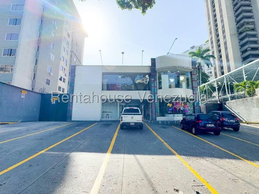 Comercial (Local Comercial) en Venta en El Bosque, Distrito Metropolitano