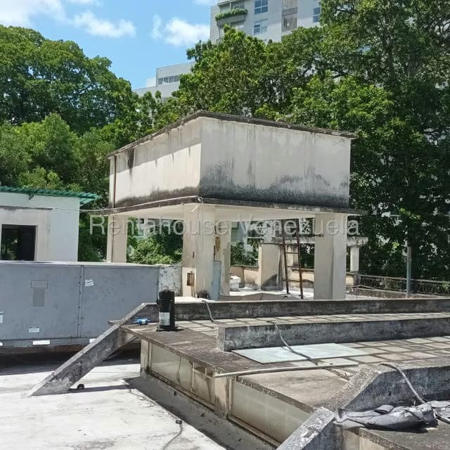 Comercial (Local Comercial) en Venta en El Bosque, Distrito Metropolitano - 11
