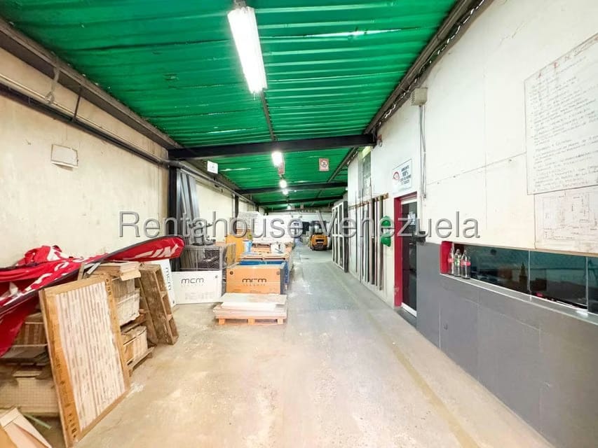 Comercial (Local Comercial) en Venta en El Bosque, Distrito Metropolitano - 16