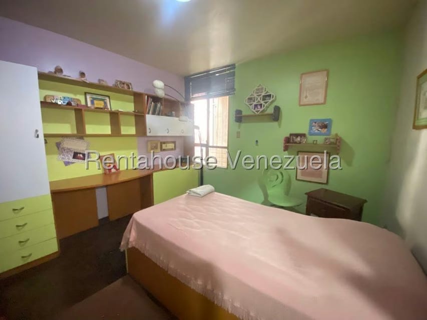 Apartamento (1 Nivel) en Venta en La Florida, Distrito Metropolitano - 23