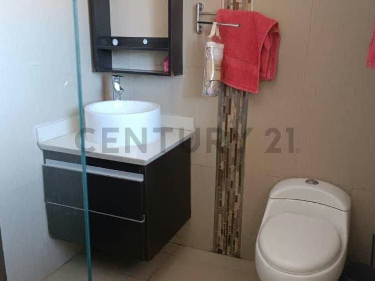 En Venta Apartamento en Jorge Coll, Pampatar, Isla de Margarita - 3