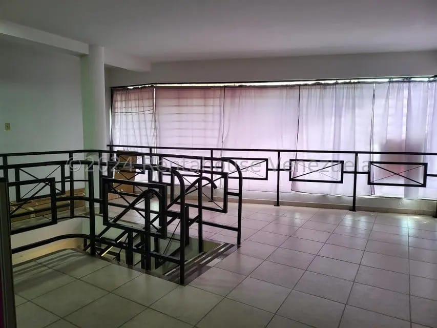 Comercial (Local Comercial) en Venta en La Tropicana, Zulia - 13