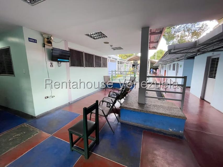 Casa (Multipes Niveles) en Alquiler en Los Chorros, Distrito Metropolitano - 12