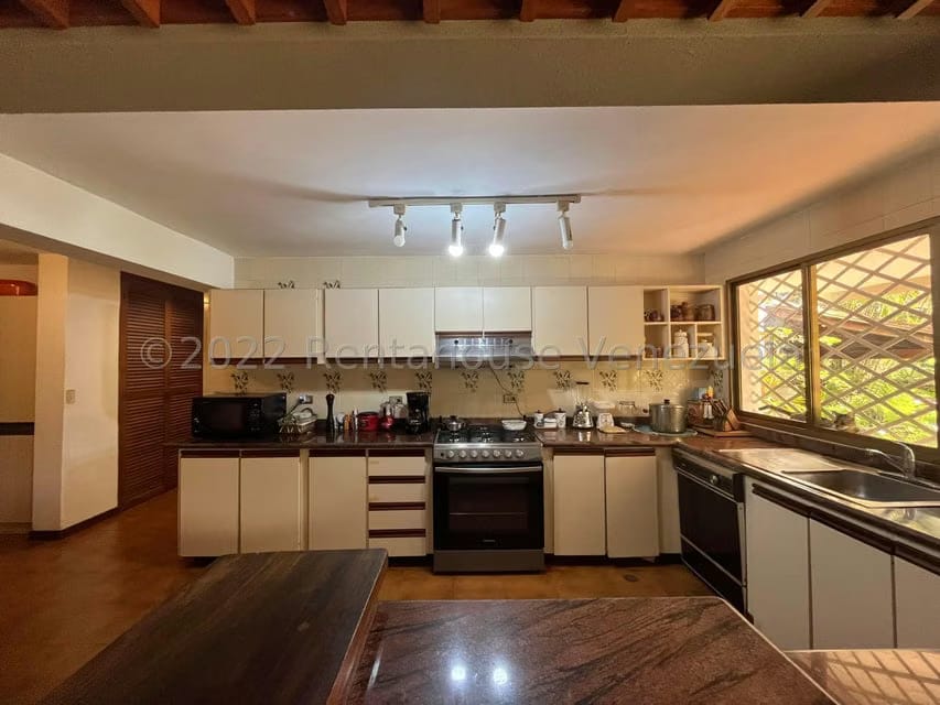 Casa (Multipes Niveles) en Venta en Oripoto, Distrito Metropolitano - 18
