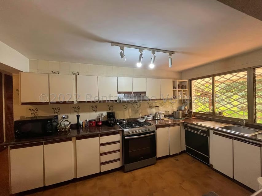 Casa (Multipes Niveles) en Venta en Oripoto, Distrito Metropolitano - 19