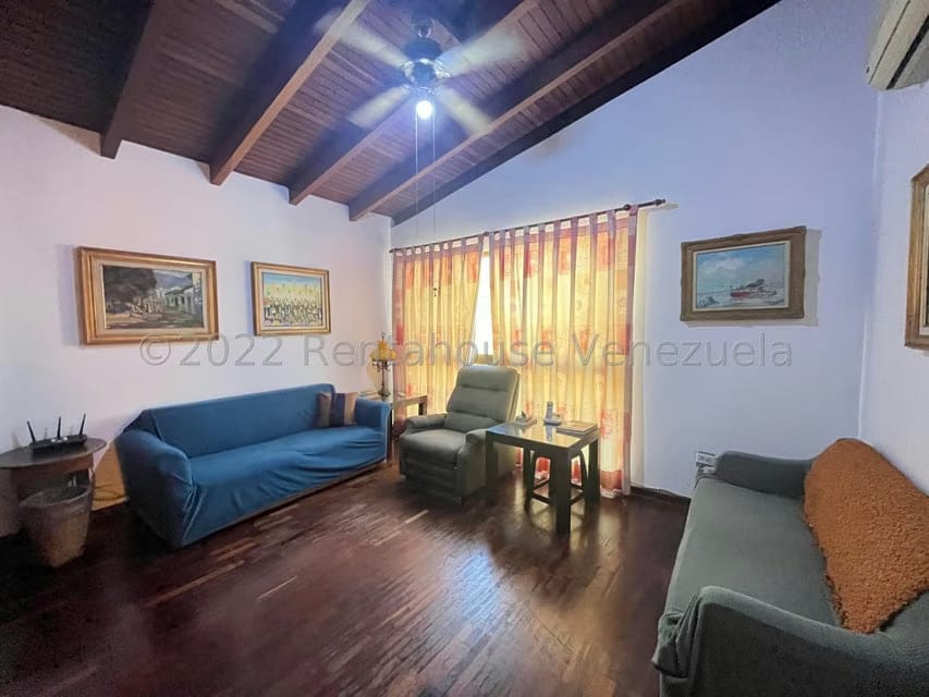 Casa (Multipes Niveles) en Venta en Oripoto, Distrito Metropolitano - 24
