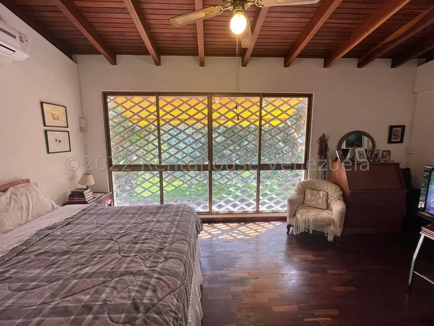 Casa (Multipes Niveles) en Venta en Oripoto, Distrito Metropolitano - 30