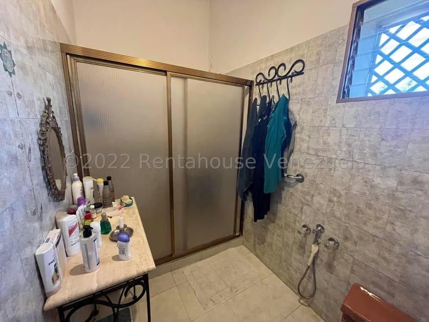Casa (Multipes Niveles) en Venta en Oripoto, Distrito Metropolitano - 32