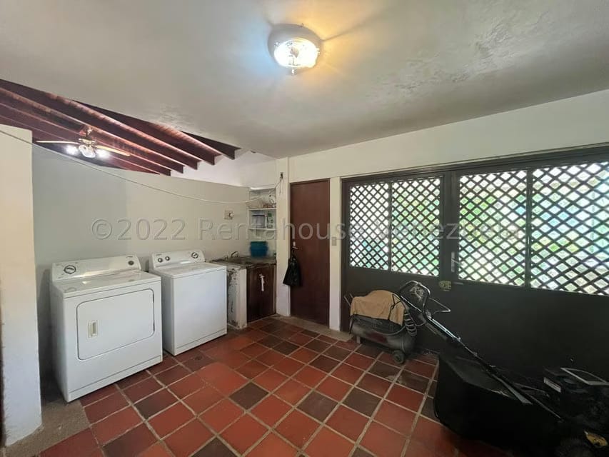 Casa (Multipes Niveles) en Venta en Oripoto, Distrito Metropolitano - 40